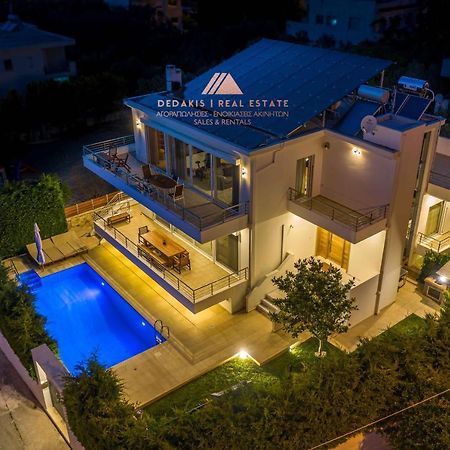 Luxury Villa Loutraki With Private Heated Pool Экстерьер фото