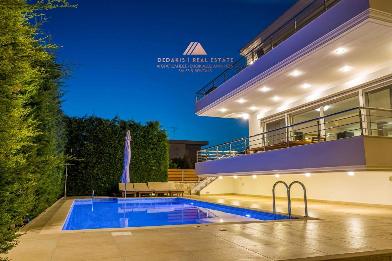 Luxury Villa Loutraki With Private Heated Pool Экстерьер фото